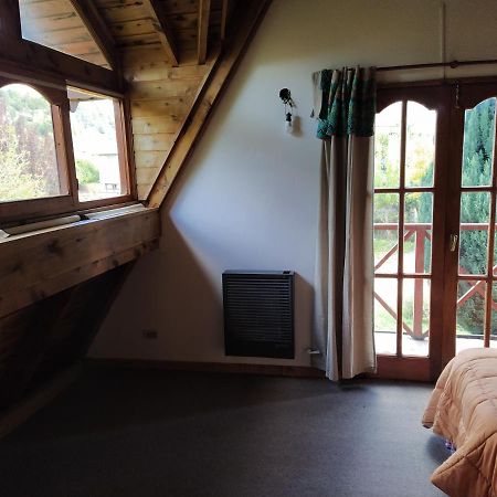 Habitacion Privada En Cabana Compartida "Los Cordobeses" San Martín de los Andes Zewnętrze zdjęcie