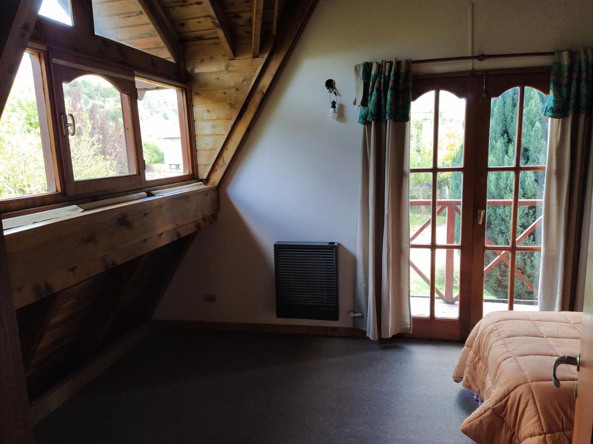 Habitacion Privada En Cabana Compartida "Los Cordobeses" San Martín de los Andes Zewnętrze zdjęcie