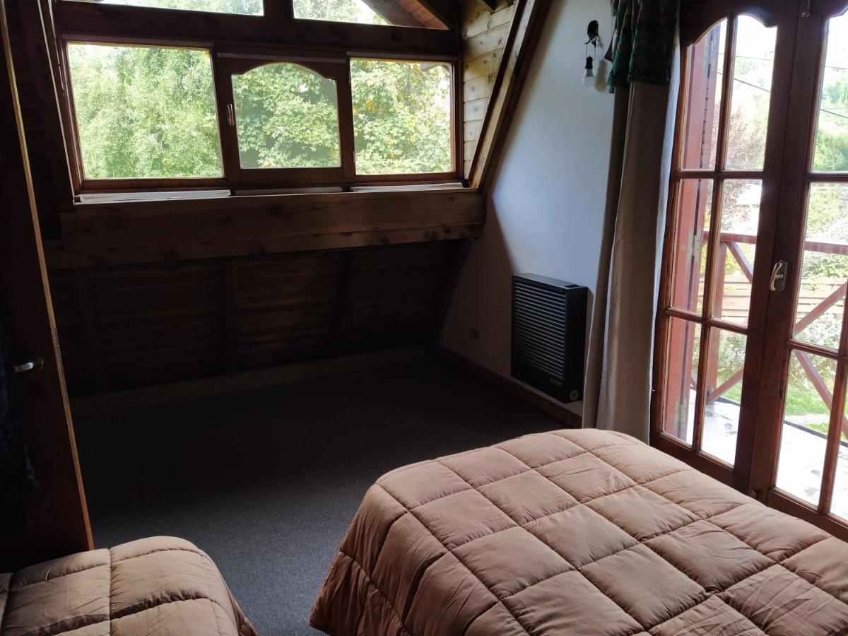 Habitacion Privada En Cabana Compartida "Los Cordobeses" San Martín de los Andes Zewnętrze zdjęcie